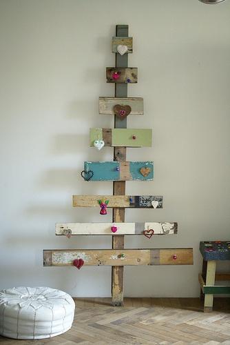 Deco-Navidad: 10 Árboles de Navidad de Madera