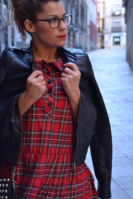 Look escocés. Trainspotting.