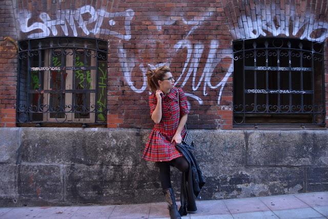 Look escocés. Trainspotting.