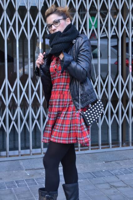 Look escocés. Trainspotting.