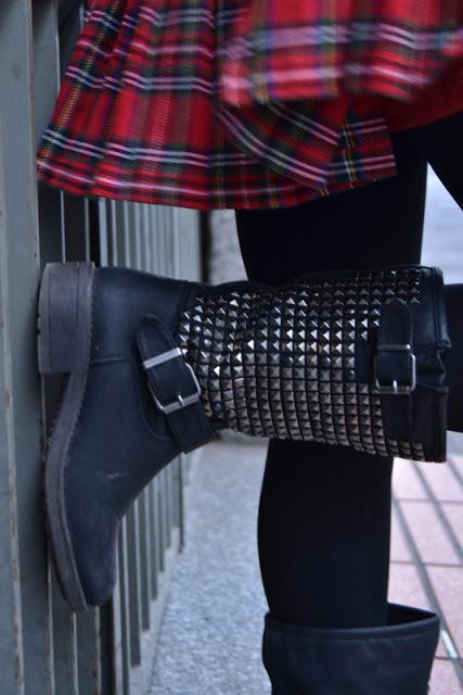 Look escocés. Trainspotting.