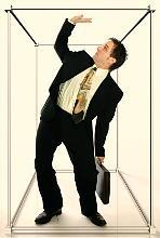 Kahneman sesgos heuristicos decisiones irracionales racionales Businessman_in_glass_box.jpg