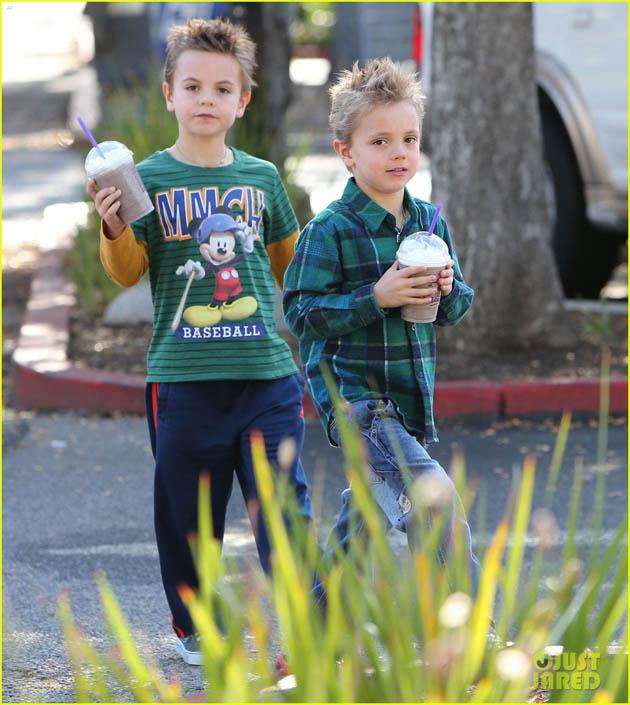 Britney Spears de paseo junto a sus hijos (+fotos)