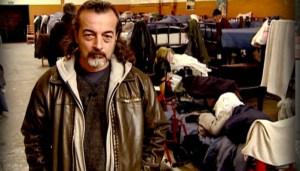 Horacio Ávila: la crisis lo dejó en la calle y ahora da alojo a indigentes