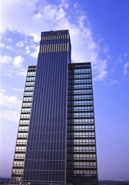 cis-tower Rascacielos con diseño bioclimático