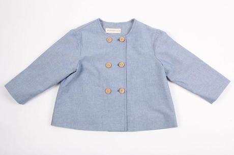 MÁS OUTLETS ROPA BEBÉS Y OUTFIT CON MERCEDITAS abrigo formentera denim soft