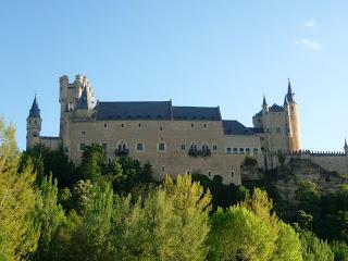 Segovia, una ciudad para viajar por la historia de España