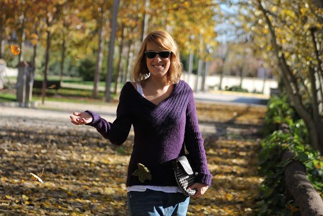 Look chic baggy pants