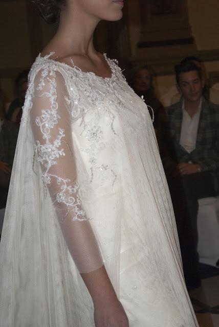 DESFILE JUANA MARTIN CIRCULO DE LA AMISTAD