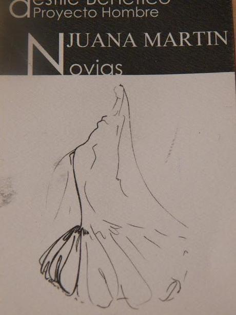 DESFILE JUANA MARTIN CIRCULO DE LA AMISTAD