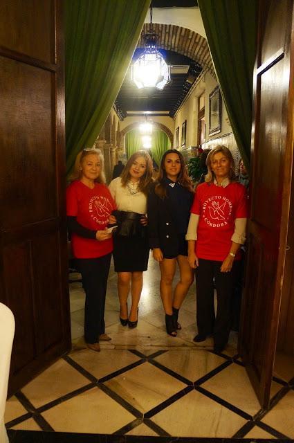 DESFILE JUANA MARTIN CIRCULO DE LA AMISTAD