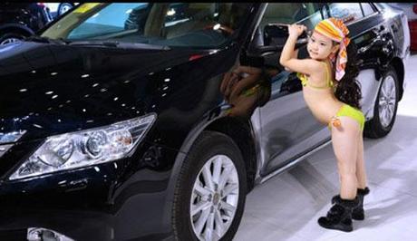 ¿Modelos de cinco años de edad en bikini? Niñas modelo