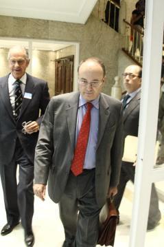 OPTIMISMO FRENTE A LA CRISIS POR EL GOBERNADOR DEL BANCO DE ESPAÑA