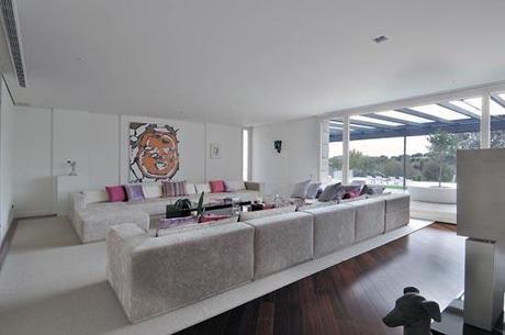 Propuesta de interiorismo para las dos viviendas unifamiliares localizadas en una exclusiva urbanización de Madrid