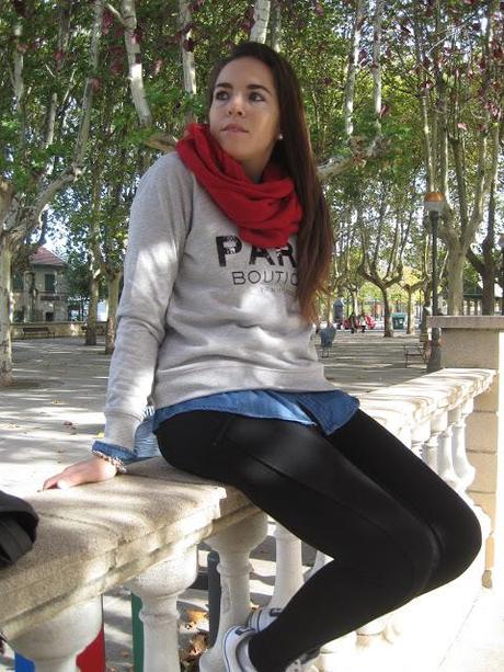 Sweater Nº 1 Paris Boutique