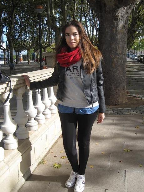 Sweater Nº 1 Paris Boutique