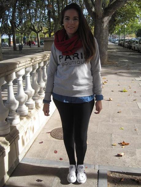 Sweater Nº 1 Paris Boutique
