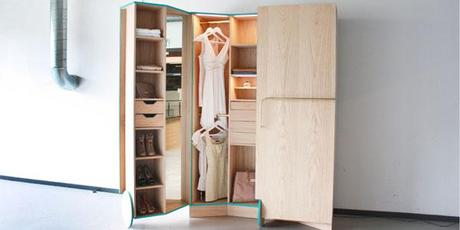 WALK IN CLOSET