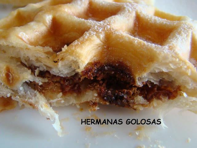 GOFRES DE HOLJALDRE RELLENOS DE CHOCOLATE