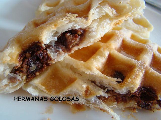 GOFRES DE HOLJALDRE RELLENOS DE CHOCOLATE
