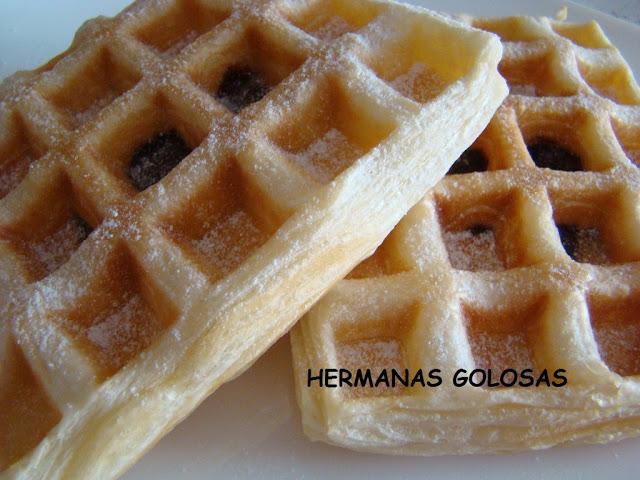 GOFRES DE HOLJALDRE RELLENOS DE CHOCOLATE