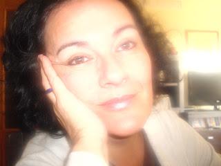 Queridos amigos:Esta noche de otoño aprovecho un momento ...