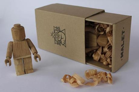 Art Toy :: muñecos LEGO en madera