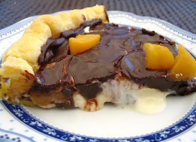 TARTA DE MELOCOTÓN, MASCARPONE Y CHOCOLATE