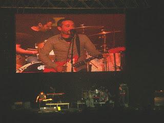 Discos, música y reflexiones cubrirá el concierto en Madrid de Love Of Lesbian (29-11-2012)