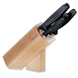 Con el Block de madera Victorinox, tus cuchillos siempre al alcance de tu mano