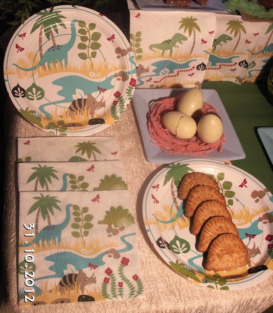 Comida para cumpleanos de dinosaurios