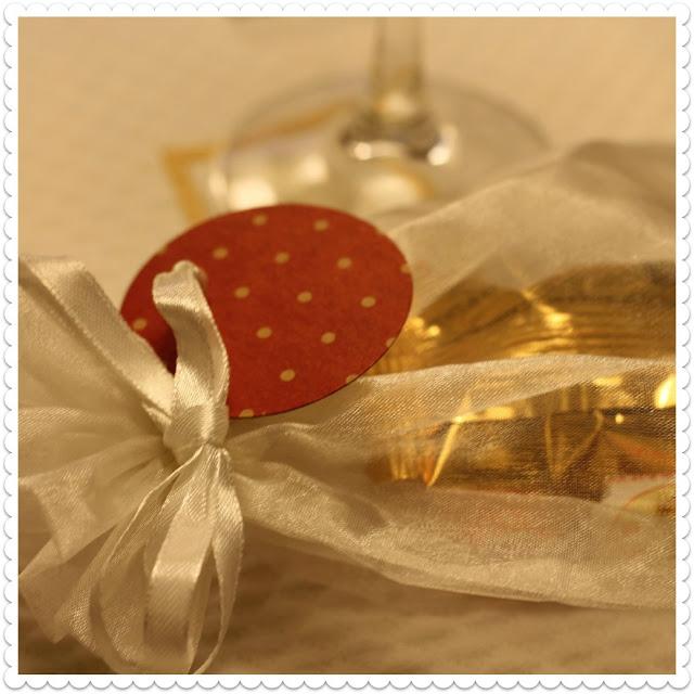 4 mesas de navidad: rojo - 4 Christmas table settings: red