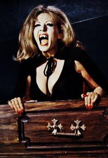 Ingrid Pitt, la vampira