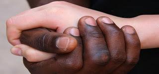 El neo-pacifismo y nosotras.