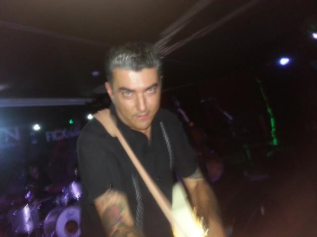 La carne en el asador