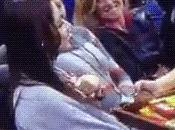 niño primera escote culo ANIMADO