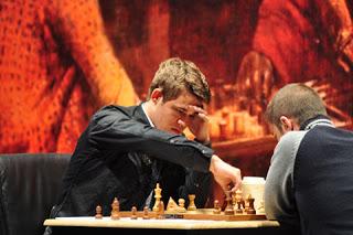 Magnus Carlsen le gana al mundo