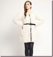 lavand thumb ¿Qué abrigos de moda mujer se llevan? 