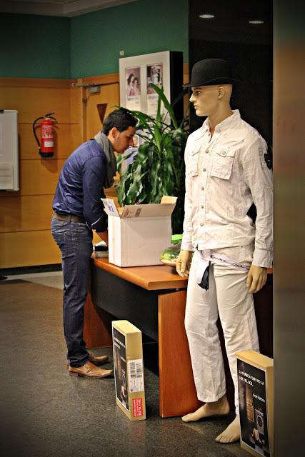 Fotos y texto primera presentación: Sala Ibercaja