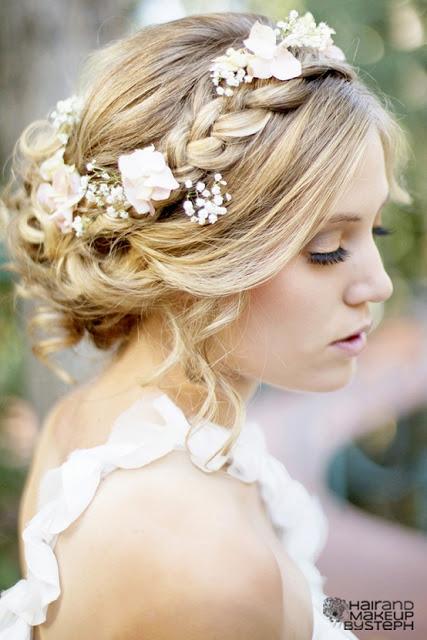 Peinados Para Novias Con Flores