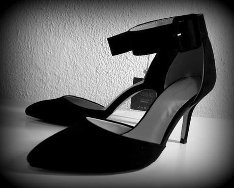 NEW STUFF + WISHBUUK