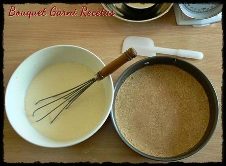 Cheesecake de naranja y frambuesas