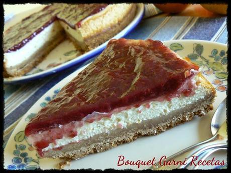 Cheesecake de naranja y frambuesas