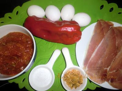 Aros de pimiento con huevos en nido