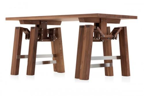 Una mesa con patas ¡Que camina!