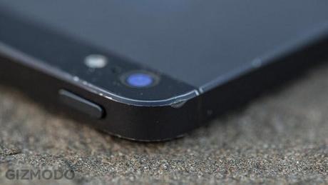 iPhone 5 carcasa deteriorada 3