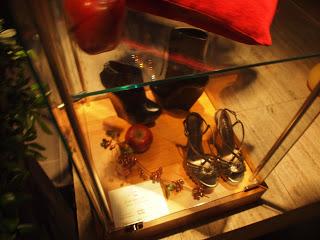 DECEPCIÓN CON SHOPPING NIGHT 2012