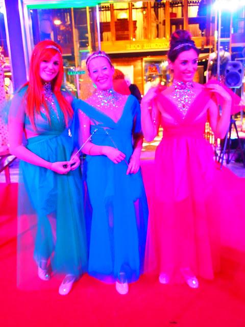 DECEPCIÓN CON SHOPPING NIGHT 2012