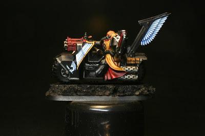 Luces con blanco de Vallejo Model Color en los Motoristas del Ala de Muerte de los Ángeles Oscuros