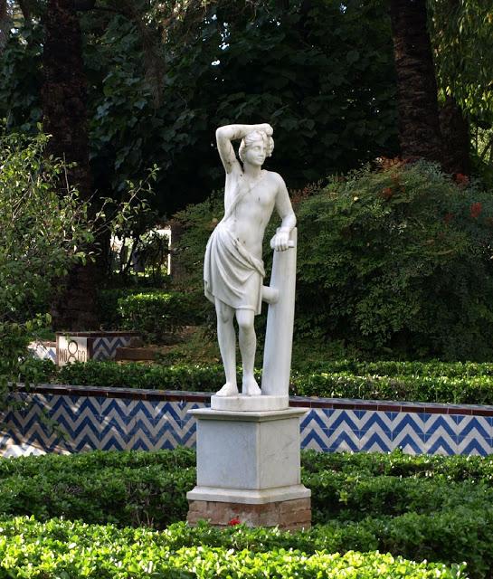 Las estatuas de la Glorieta de la Concha.